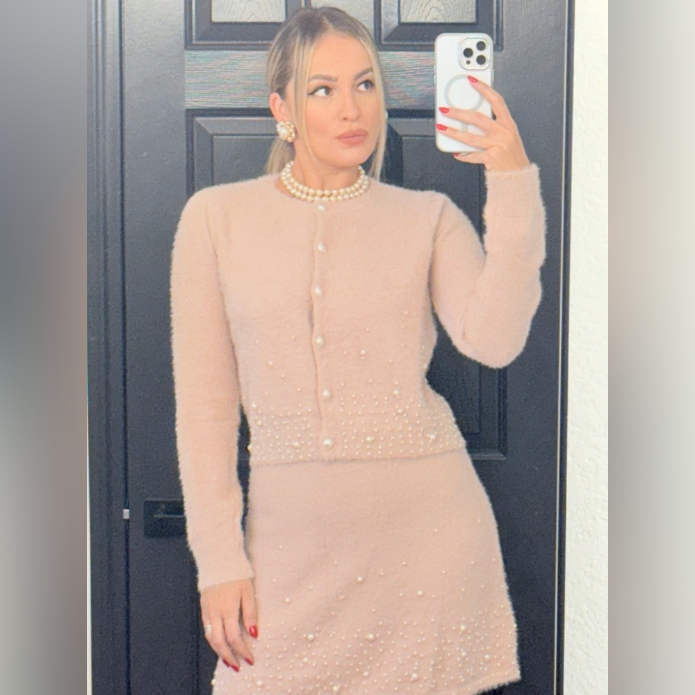 242 ‘Emily’ Elegant & Fuzzy Pink Pearl-Embellished Cardigan and Skirt Set NWT - Picture 4 of 9